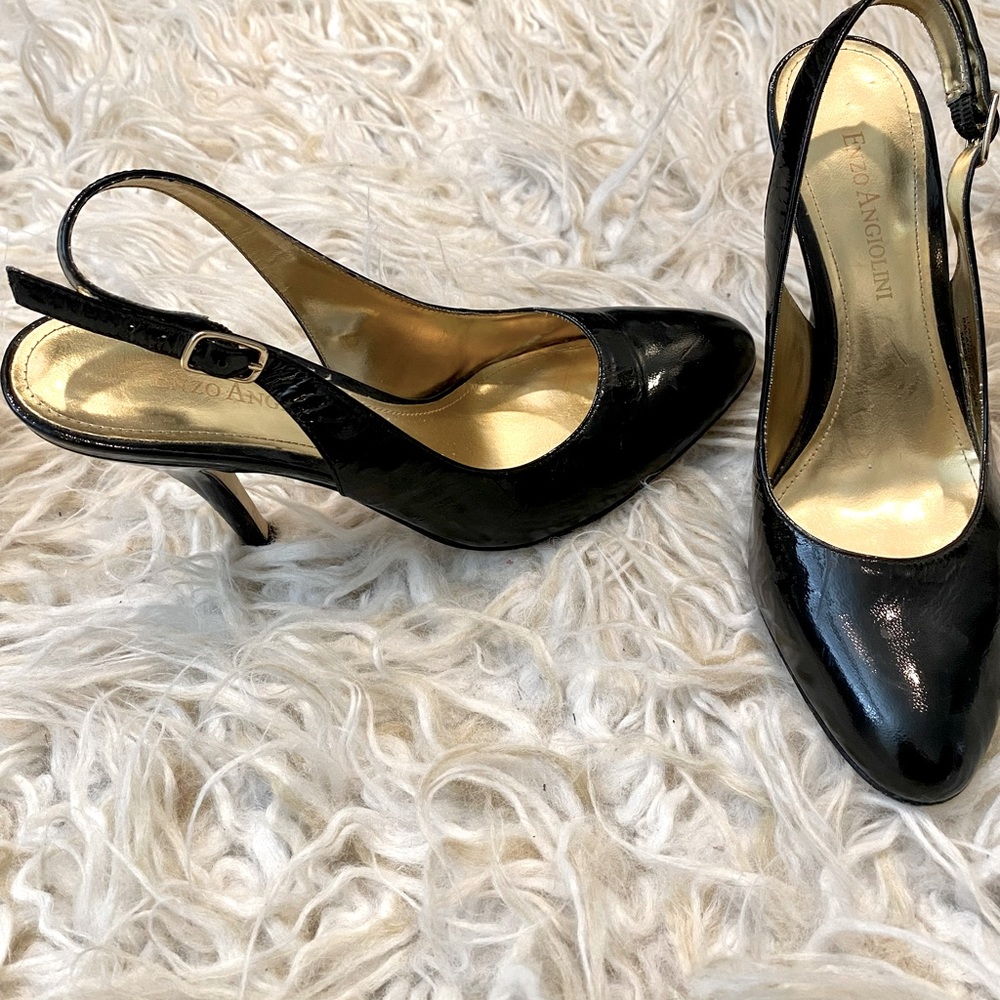 Enzo Angiolini size 5 black patent leather sling back heels